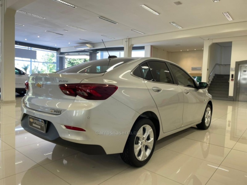 ONIX 1.0	PREMIER PLUS 12V TURBO FLEX 4P AUTOMÁTICO - 2020 - VERANóPOLIS