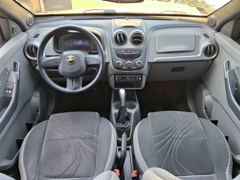 AGILE 1.4 MPFI LTZ 8V FLEX 4P MANUAL - 2011 - SãO SEBASTIãO DO CAí