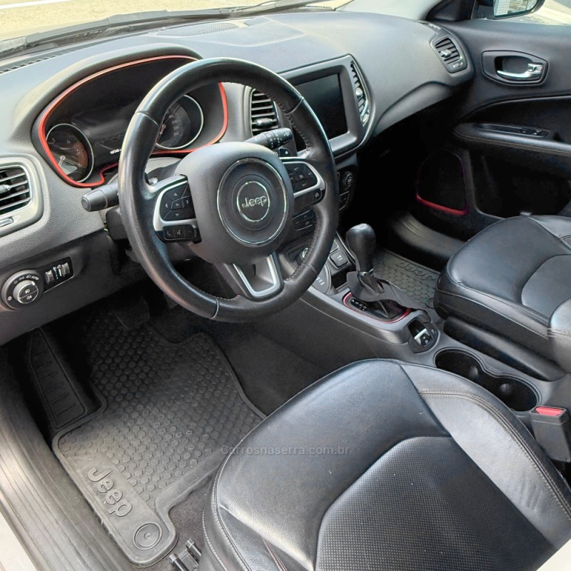 COMPASS 2.0 16V DIESEL TRAILHAWK 4X4 AUTOMÁTICO - 2020 - FLORES DA CUNHA
