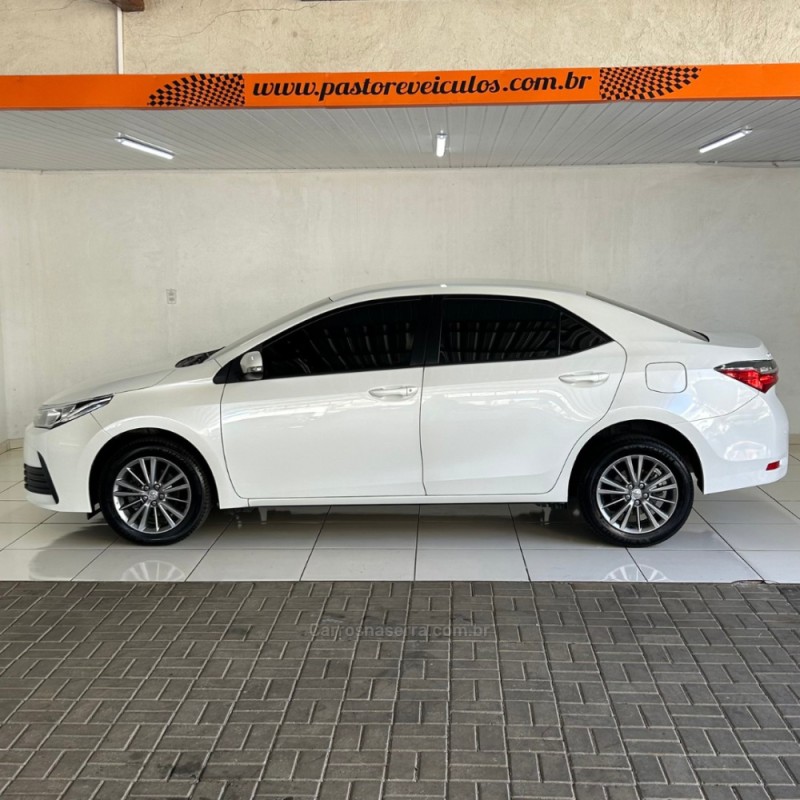 COROLLA 1.8 GLI UPPER 16V FLEX 4P AUTOMÁTICO - 2019 - VACARIA