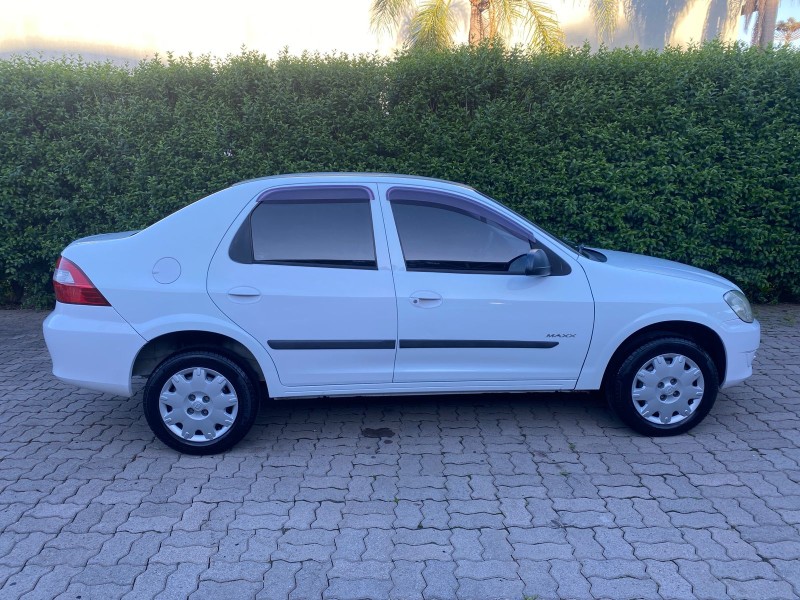 PRISMA 1.4 MPFI MAXX 8V FLEX 4P MANUAL - 2008 - CAXIAS DO SUL