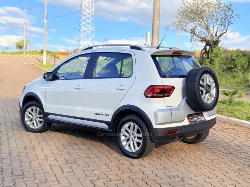 CROSSFOX 1.6 MSI FLEX 16V 4P MANUAL - 2015 - CASCA