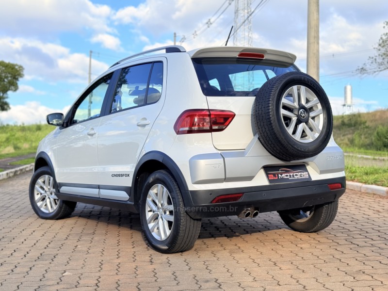CROSSFOX 1.6 MSI FLEX 16V 4P MANUAL - 2015 - CASCA