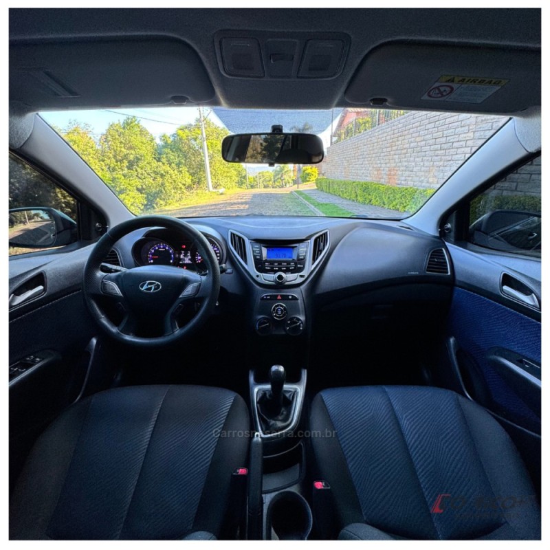 HB20S 1.6 COMFORT PLUS 16V FLEX 4P MANUAL - 2014 - CAMPO BOM