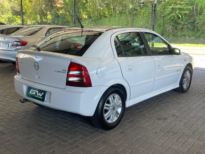 ASTRA 2.0 MPFI 8V FLEX 4P MANUAL - 2005 - CAXIAS DO SUL