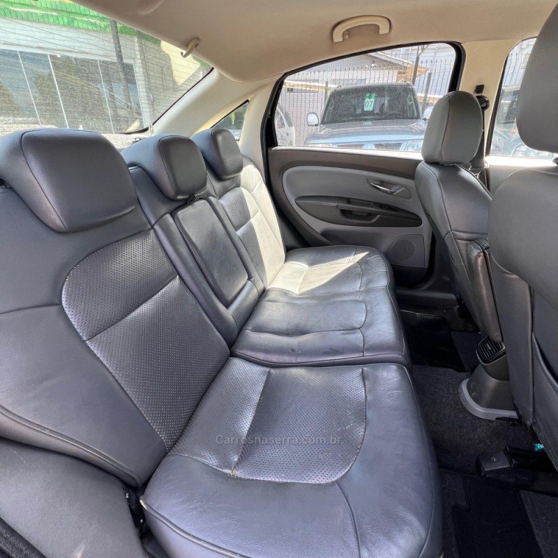 LINEA 1.9 MPI HLX 16V FLEX 4P MANUAL - 2010 - CAXIAS DO SUL