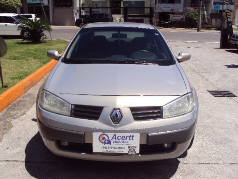 MÉGANE 1.6 DYNAMIQUE 16V FLEX 4P MANUAL - 2007 - CAXIAS DO SUL