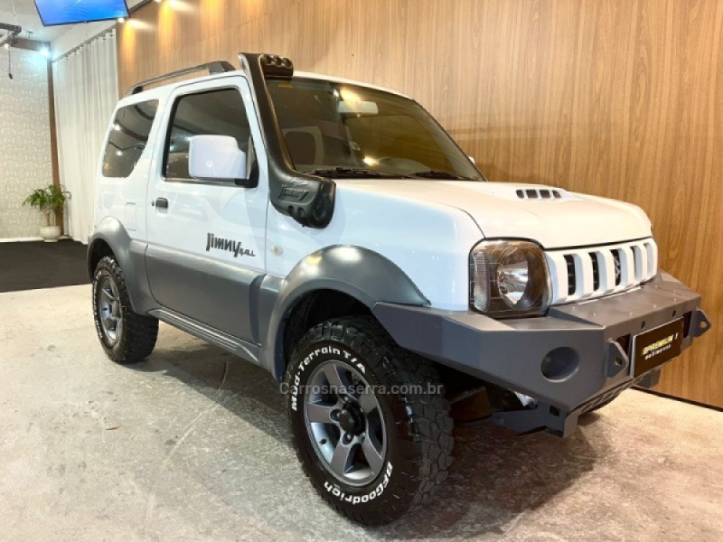 JIMNY 1.3 4ALL 4X4 16V GASOLINA 2P MANUAL - 2014 - BENTO GONçALVES