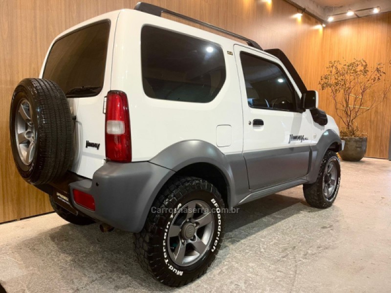 JIMNY 1.3 4ALL 4X4 16V GASOLINA 2P MANUAL - 2014 - BENTO GONçALVES
