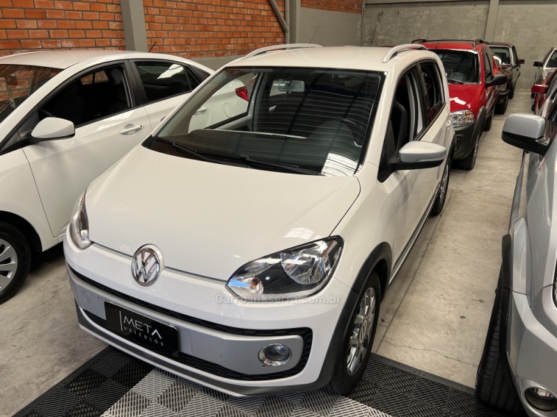 UP 1.0 CROSS T.FLEX 12V 4P MANUAL