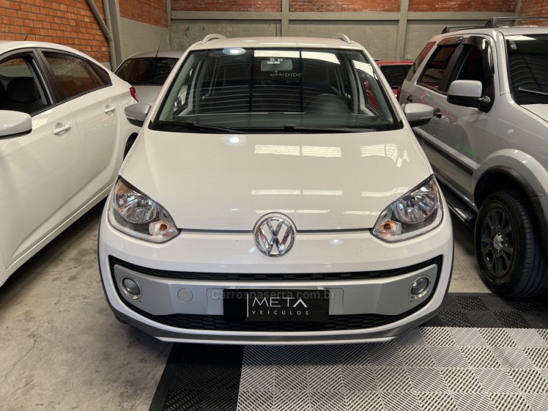 UP 1.0 CROSS T.FLEX 12V 4P MANUAL - 2016 - BENTO GONçALVES