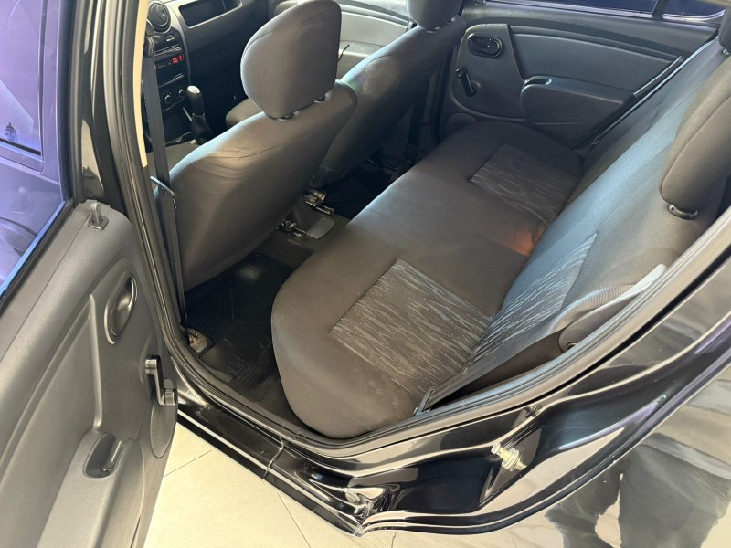 SANDERO 1.0 AUTHENTIQUE 16V FLEX 4P MANUAL - 2013 - BENTO GONçALVES