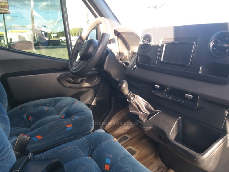 SPRINTER 2.2 CHASSI 416 VAN L TA 16L DIESEL 3P MANUAL - 2020 - CAXIAS DO SUL