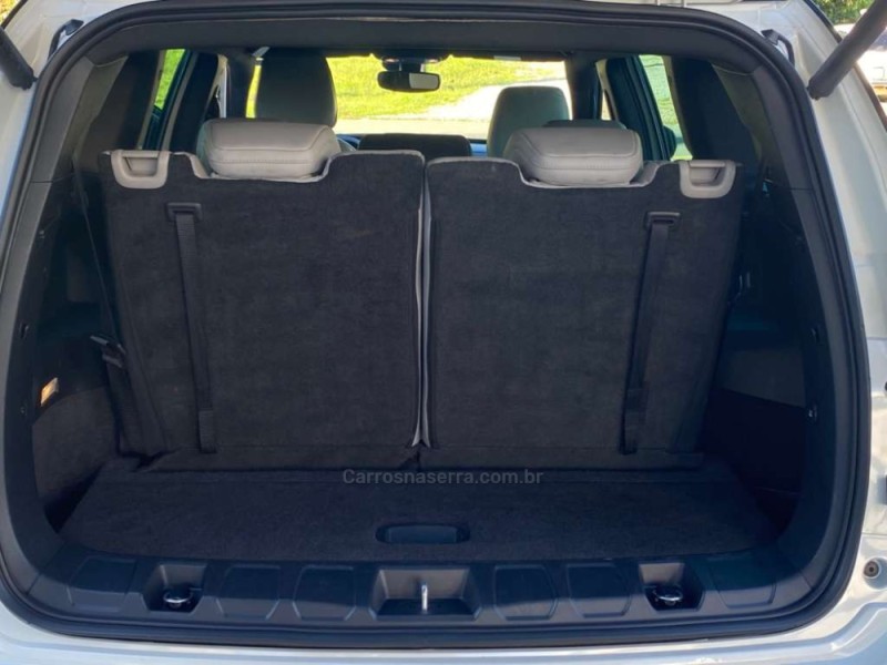 COMMANDER 1.3 LIMITED T270 16V 4X2 TURBO FLEX 4P AUTOMÁTICO - 2022 - BENTO GONçALVES