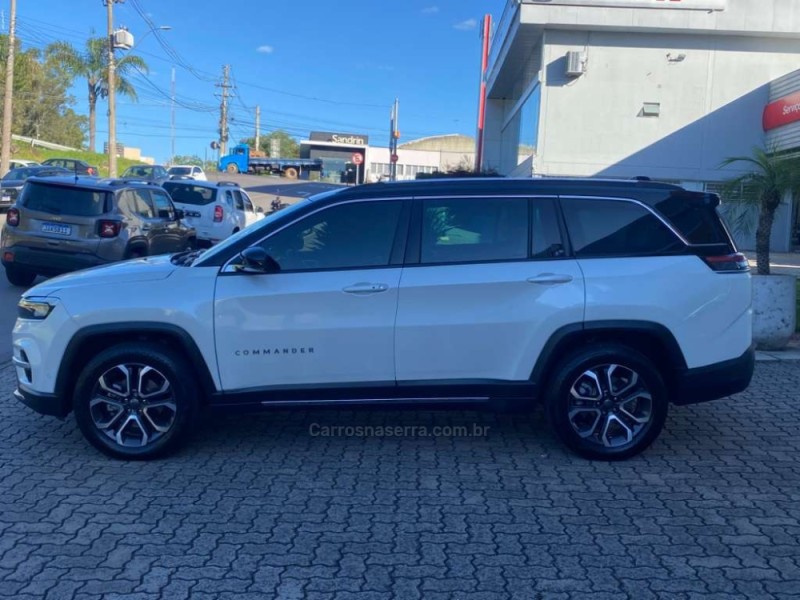 COMMANDER 1.3 LIMITED T270 16V 4X2 TURBO FLEX 4P AUTOMÁTICO - 2022 - BENTO GONçALVES