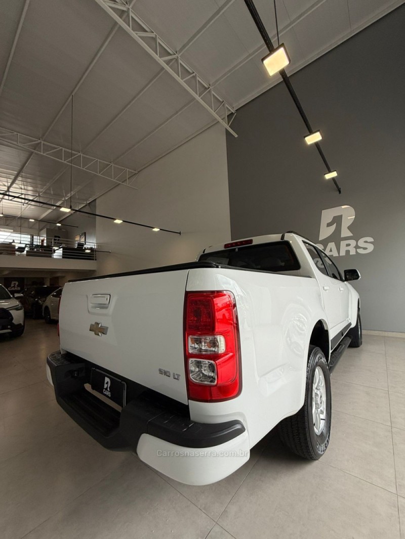 S10 2.4 LT 4X2 CD 8V FLEX 4P MANUAL - 2014 - LAJEADO