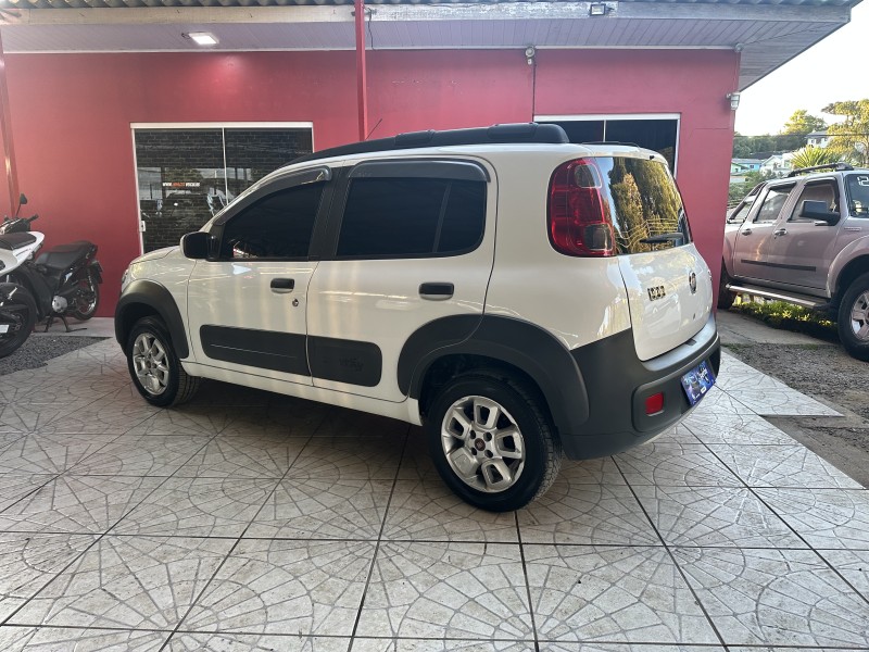 UNO 1.4 EVO WAY 8V FLEX 4P MANUAL - 2014 - CAXIAS DO SUL