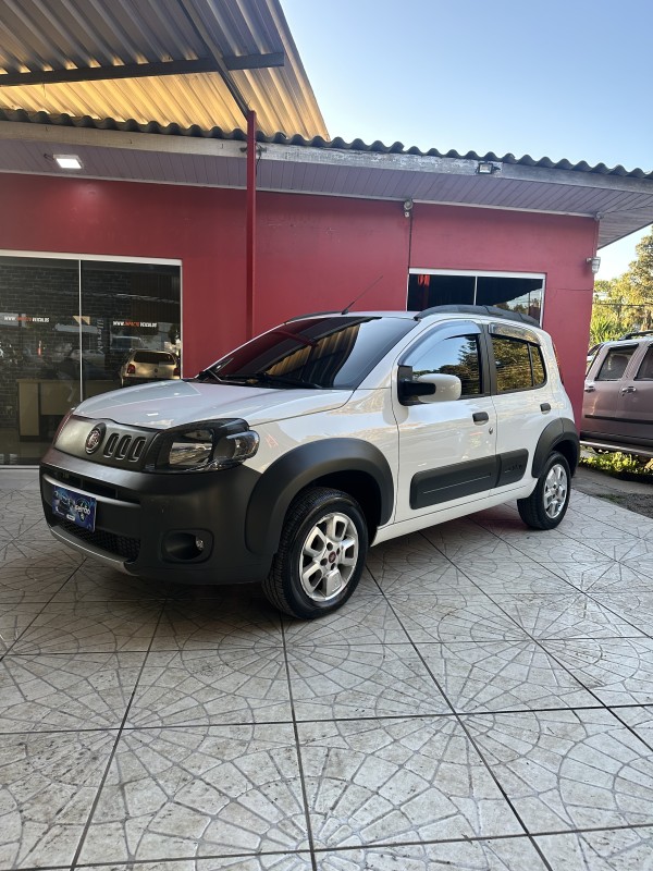 UNO 1.4 EVO WAY 8V FLEX 4P MANUAL - 2014 - CAXIAS DO SUL