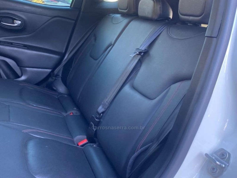 RENEGADE 2.0 16V TURBO DIESEL TRAILHAWK 4P 4X4 AUTOMÁTICO - 2021 - BENTO GONçALVES