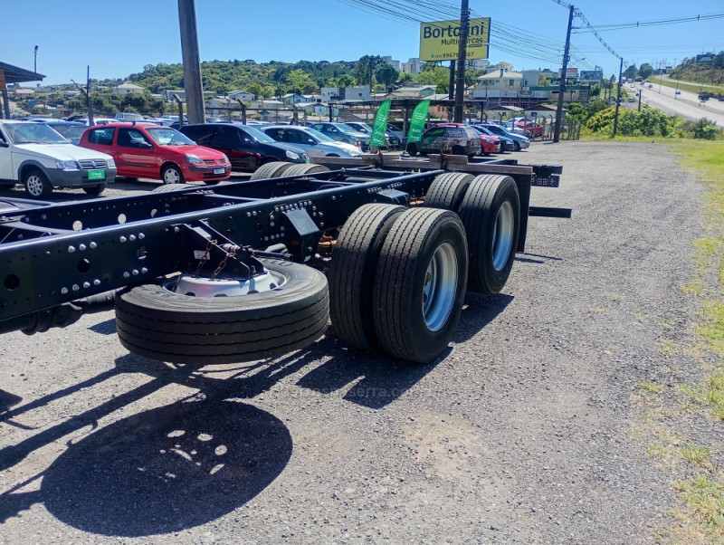 ATEGO 2430 6X2 - 2015 - FARROUPILHA
