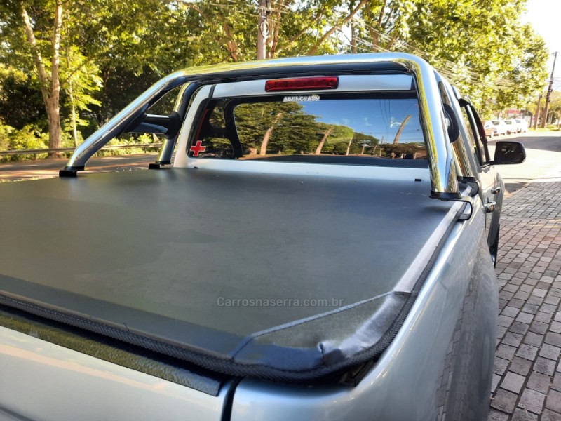 S10 2.4 LT 4X2 CD 8V FLEX 4P MANUAL - 2013 - DOIS IRMãOS