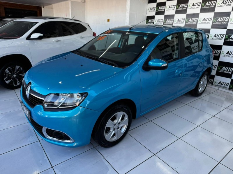 SANDERO 1.6 DYNAMIQUE 8V FLEX 4P MANUAL - 2015 - CAXIAS DO SUL