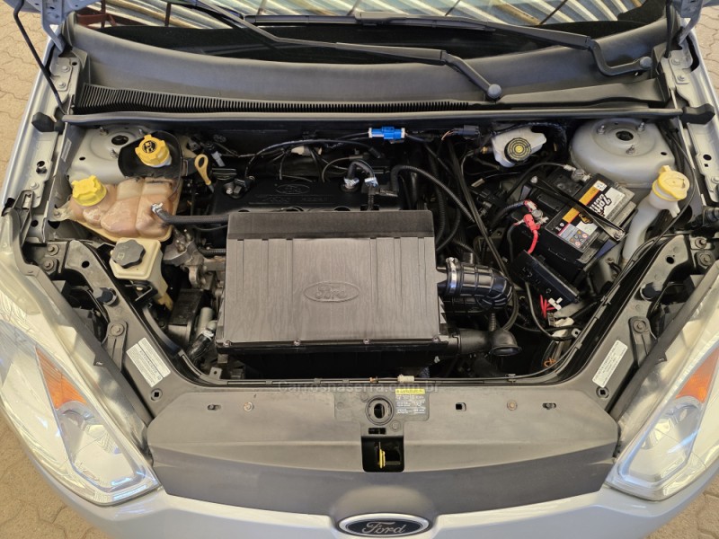 FIESTA 1.6 MPI CLASS HATCH 8V FLEX 4P MANUAL - 2013 - SAPIRANGA