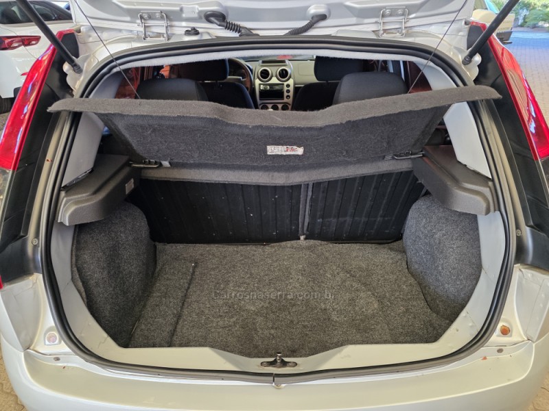 FIESTA 1.6 MPI CLASS HATCH 8V FLEX 4P MANUAL - 2013 - SAPIRANGA