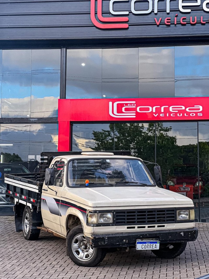 d20 4.0 custom de luxe cs 8v diesel 2p manual 1986 canela