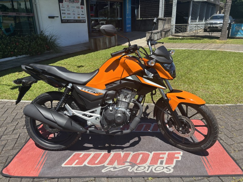 cg 160 titan 2025 feliz