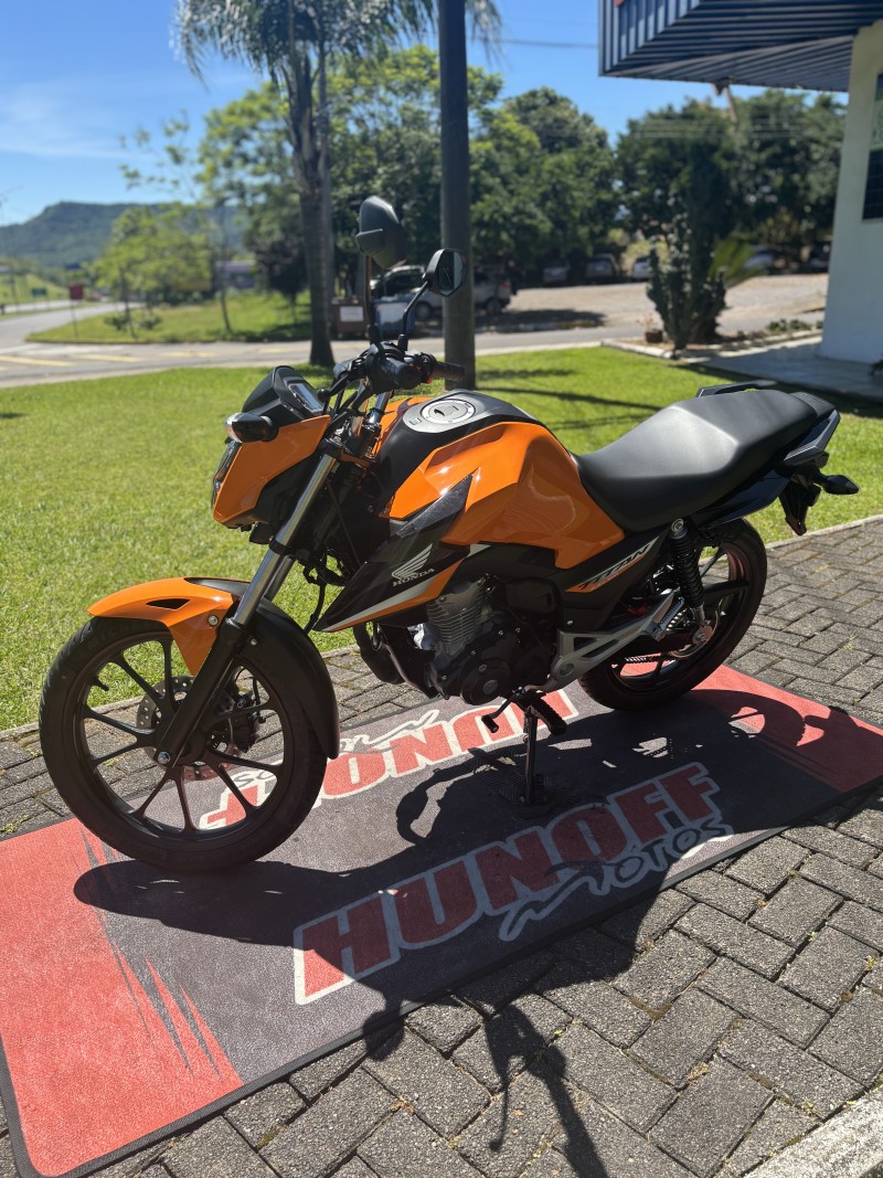 CG 160 TITAN - 2025 - FELIZ