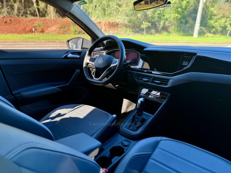NIVUS 1.0 TSI HIGHLINE FLEX 4P AUTOMÁTICO - 2022 - LAJEADO