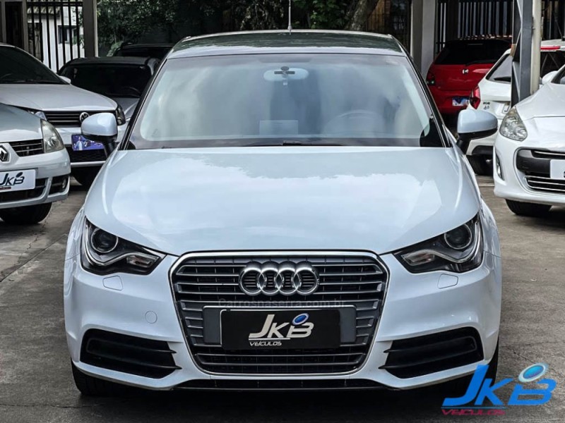 A1 1.4 TFSI ATTRACTION 16V 122CV GASOLINA 4P AUTOMÁTICO - 2015 - NOVO HAMBURGO