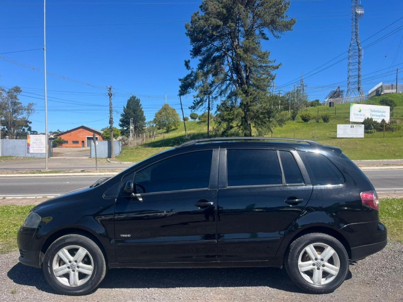 SPACEFOX 1.6 MI 8V FLEX 4P MANUAL - 2010 - FARROUPILHA