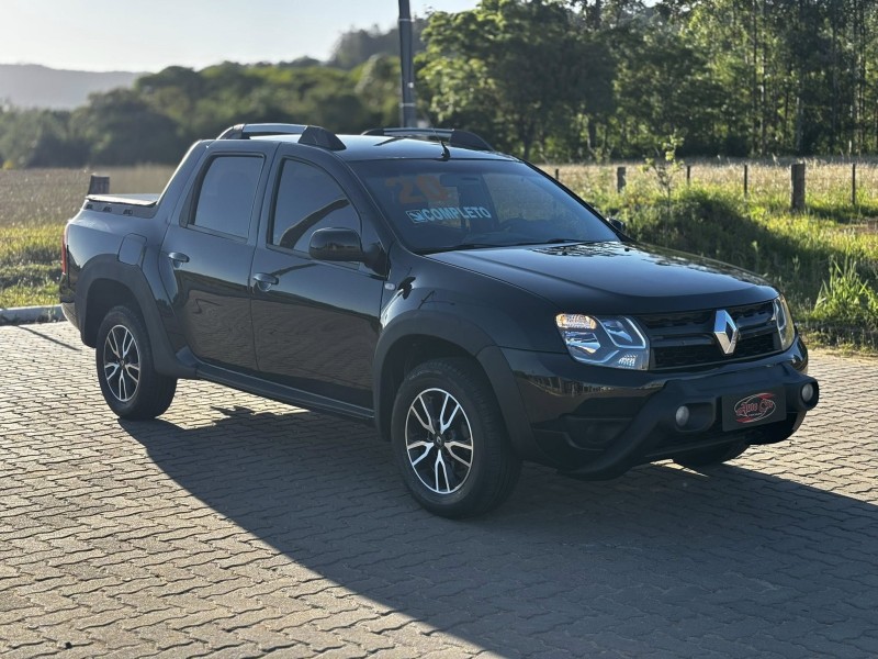 DUSTER OROCH 1.6 16V FLEX EXPRESSION 4P MANUAL - 2020 - CANDELáRIA