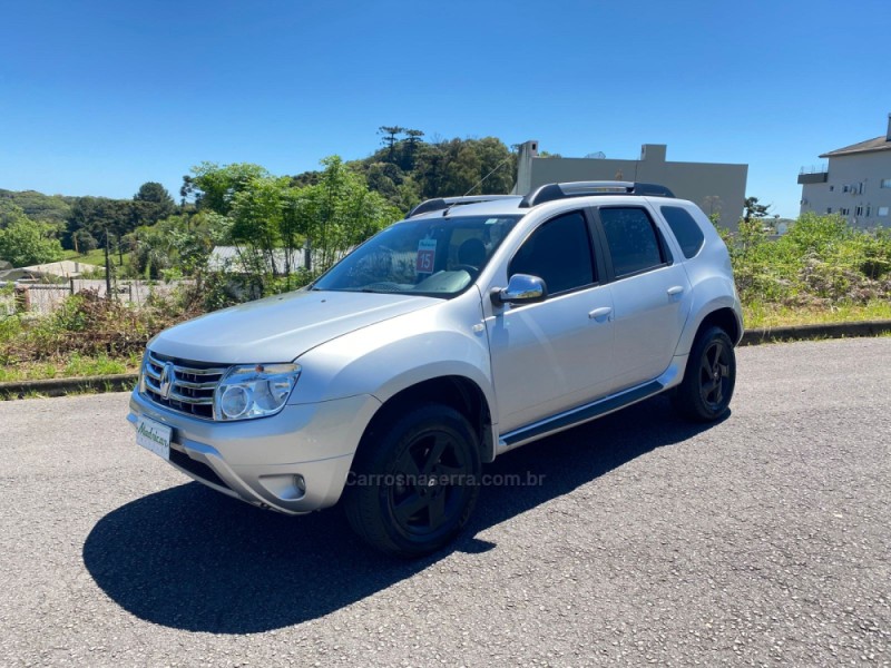 DUSTER 1.6 TECH ROAD 4X2 16V FLEX 4P MANUAL