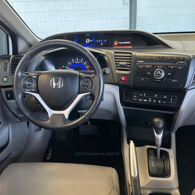 CIVIC 2.0 LXR 16V FLEX 4P AUTOMÁTICO - 2016 - NOVO HAMBURGO