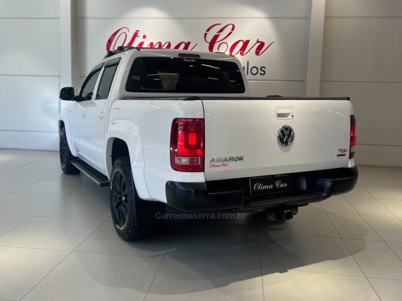 AMAROK 2.0 TRENDLINE 4X4 CD 16V TURBO INTERCOOLER DIESEL 4P AUTOMÁTICO - 2018 - FLORES DA CUNHA