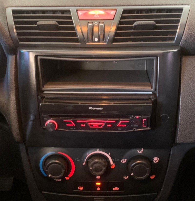 STILO 1.8 MPI CONNECT 16V GASOLINA 4P MANUAL - 2004 - CAXIAS DO SUL