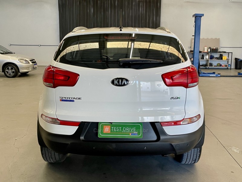 SPORTAGE 2.0 LX 4X2 16V FLEX 4P AUTOMÁTICO - 2015 - SANTA CRUZ DO SUL
