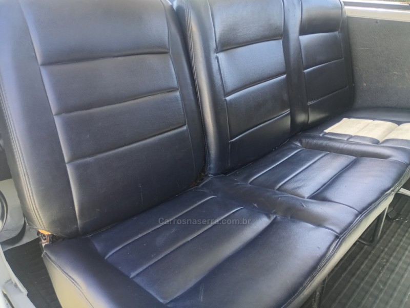 KOMBI 1.4 MI STD LOTAÇÃO 8V FLEX 3P MANUAL - 2014 - FARROUPILHA