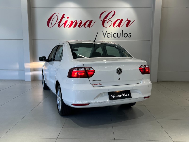 VOYAGE 1.6 MSI TOTALFLEX 8V 4P MANUAL - 2020 - FLORES DA CUNHA
