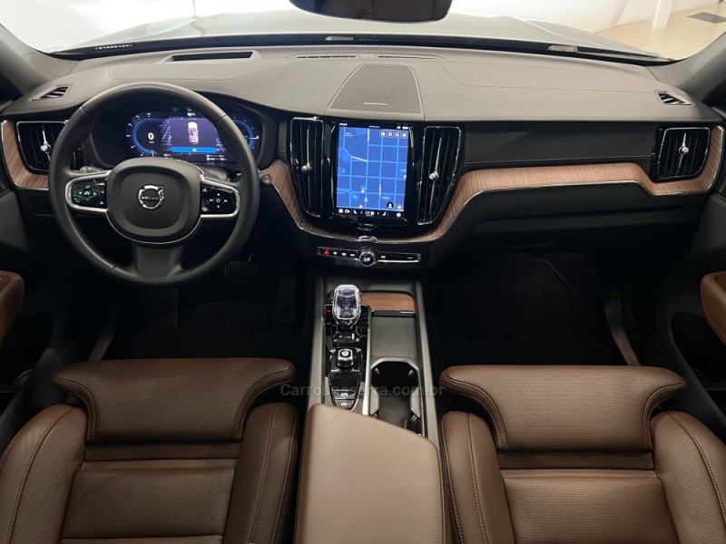 XC60 2.0 T8 ULTIMATE AWD HIBRIDO 4P AUTOMÁTICO - 2024 - FLORES DA CUNHA