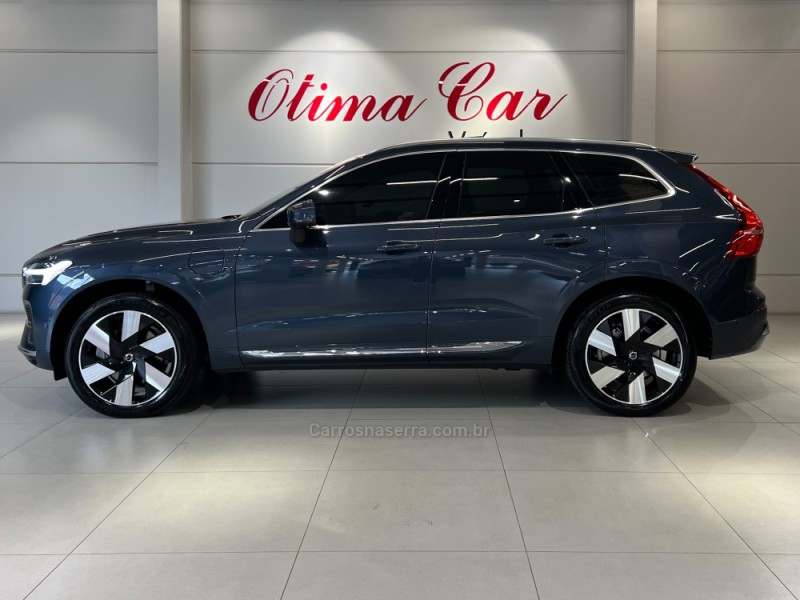 XC60 2.0 T8 ULTIMATE AWD HIBRIDO 4P AUTOMÁTICO - 2024 - FLORES DA CUNHA