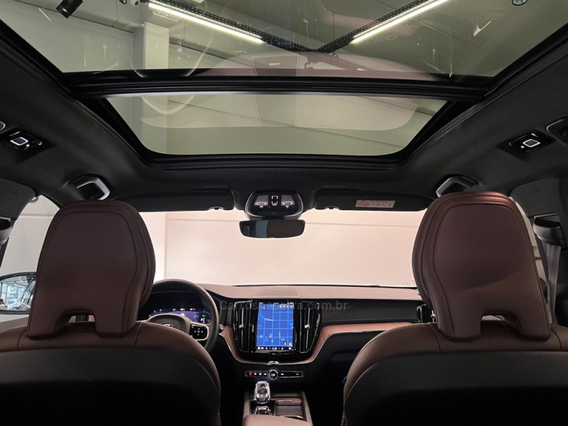 XC60 2.0 T8 ULTIMATE AWD HIBRIDO 4P AUTOMÁTICO - 2024 - FLORES DA CUNHA