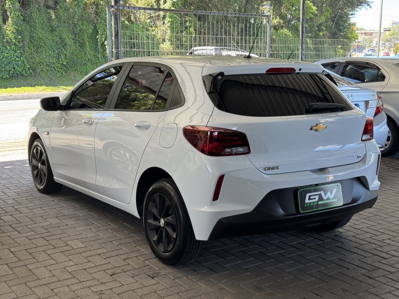 ONIX 1.0 LT 12V FLEX 4P MANUAL - 2021 - CAXIAS DO SUL