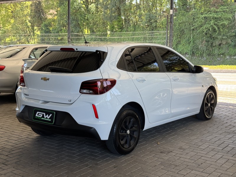ONIX 1.0 LT 12V FLEX 4P MANUAL - 2021 - CAXIAS DO SUL