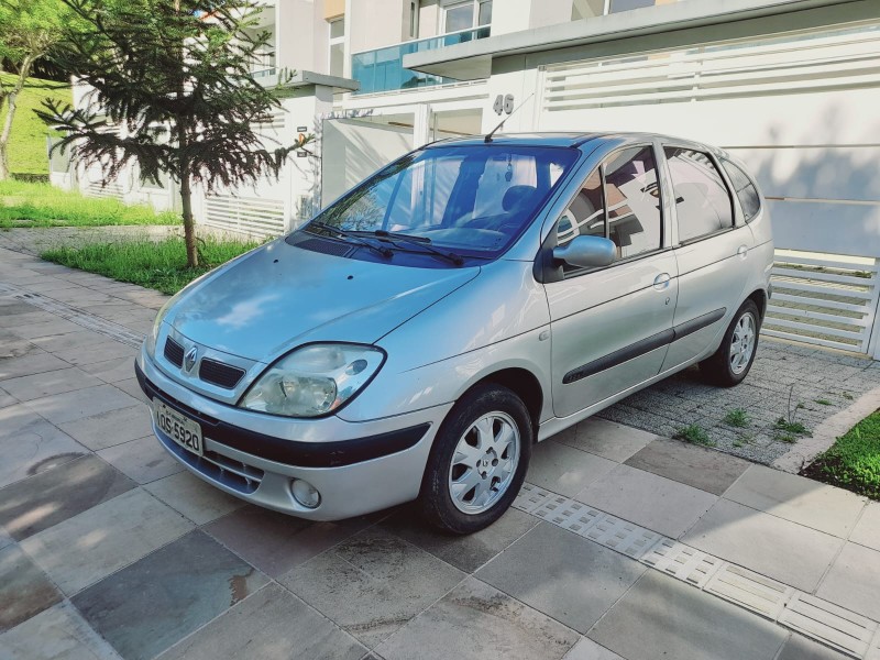scenic 2.0 privilege 16v gasolina 4p automatico 2008 farroupilha