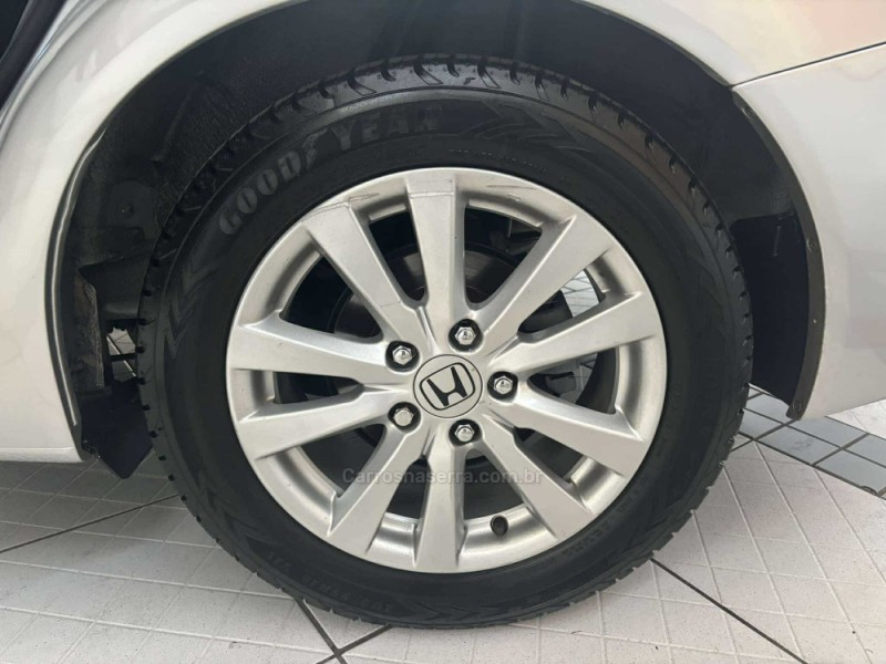 CIVIC 1.8 LXS 16V FLEX 4P AUTOMÁTICO - 2015 - PORTO ALEGRE