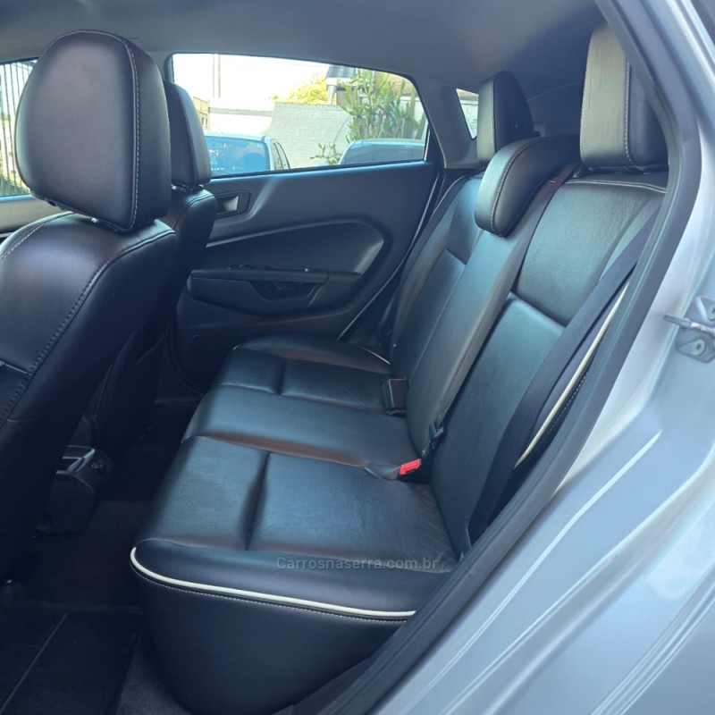 FIESTA 1.6 SE HATCH 16V FLEX 4P MANUAL - 2012 - CAXIAS DO SUL